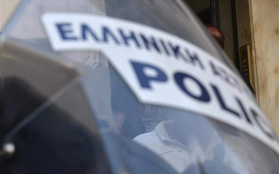 Προσήχθη ηγετικό στέλεχος του «Ρουβίκωνα» μετά τις απειλές κατά του ΣΚΑΪ